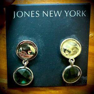 Jones New York double drop stud earrings Emerald Crystal and Gold. New.